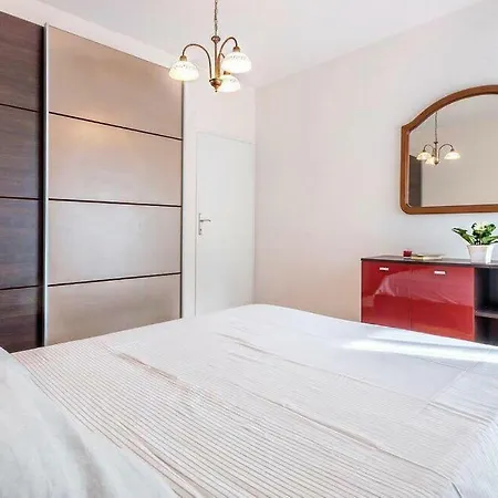Apartman Eta Appartement *