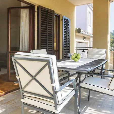 Apartman Eta Pula